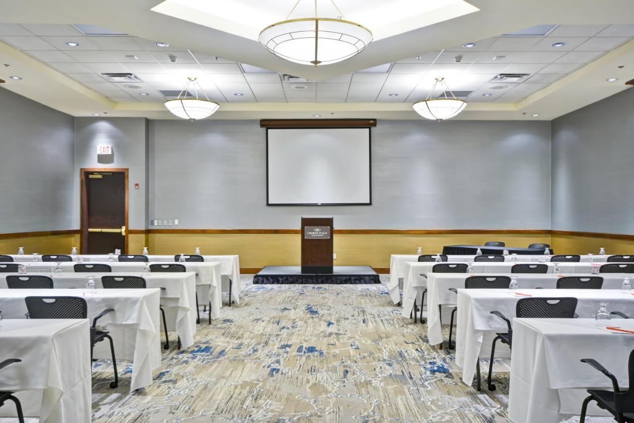 Crowne Plaza Tulsa Hotel Southern Hills מראה חיצוני תמונה